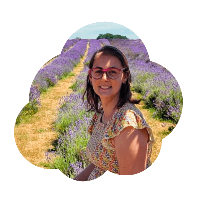 Portrait of Aida Freire smiling in a lavender field, founder of Little Dreamers Place – mindfulness sessions for children in Wimbledon Park, London